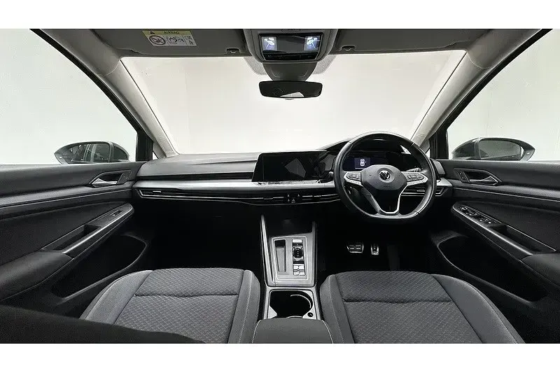 Usado VW Golf VIII Active 2022 Negro Utilitario