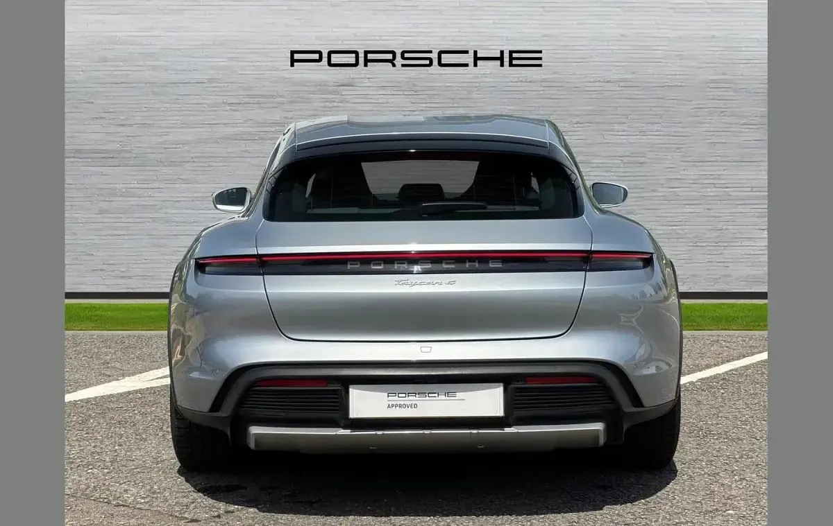 Used Porsche Taycan 4 Cross Turismo Cross Turismo 344 kW (469 HP) 2023 Silver Estate