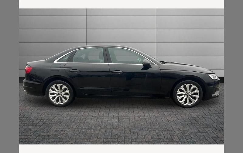 Used Audi A4 Comfort 150 HP (110 kW) 2022 Black Sedan