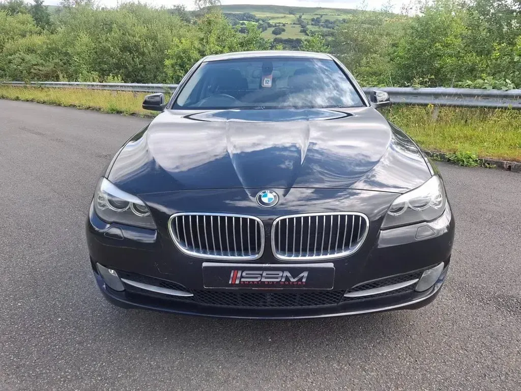 Used BMW 520 2010 Black Sedan