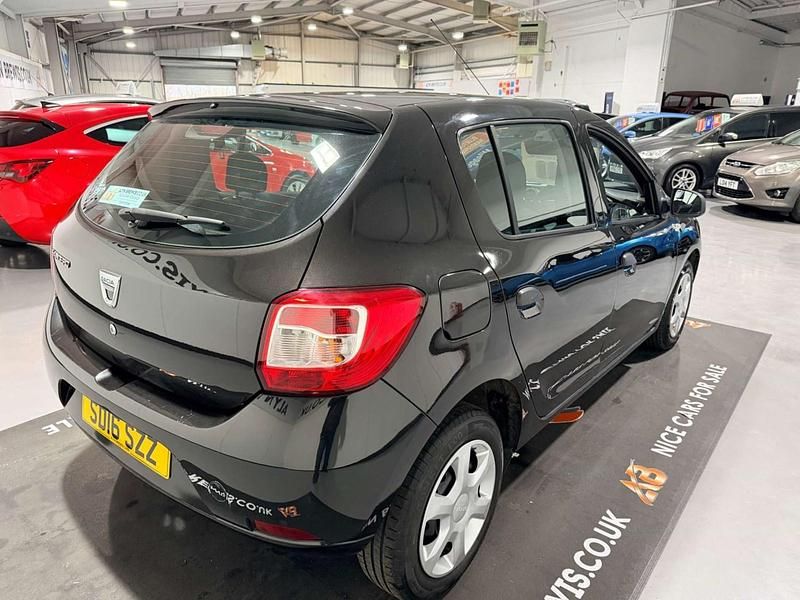 Used Dacia Sandero Ambiance 75 HP (55 kW) 2016 Black Hatchback