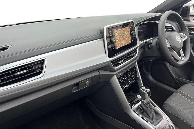 Ny VW T-Roc Cabriolet Style 150 HK (110 kW) 2025 Svart Cab