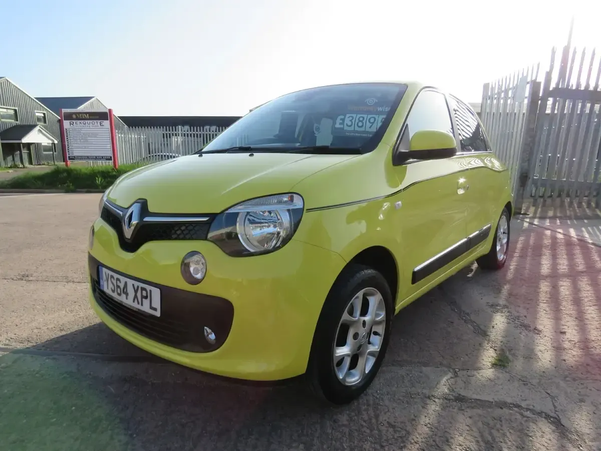 Used Renault Twingo Dynamique 2015 Yellow Hatchback