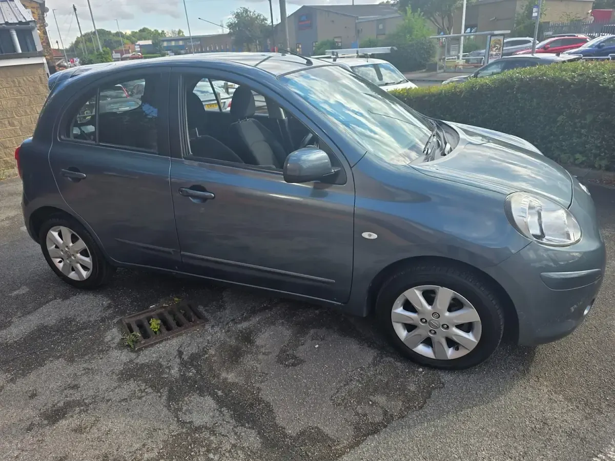 Used Nissan Micra Acenta 98 HP (72 kW) 2012 Grey Hatchback