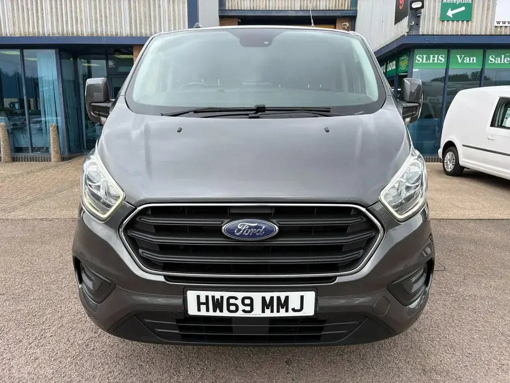 Used Ford Transit Custom Limited 2019 Grey Van