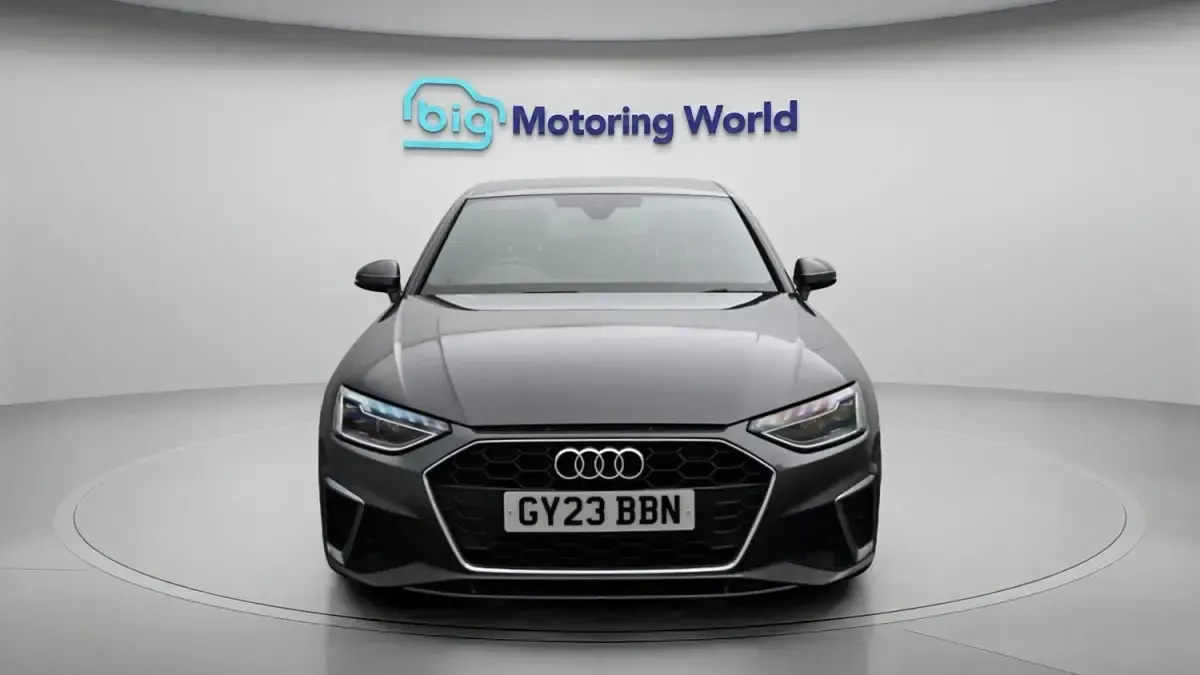 Used Audi A4 S-Line 148 HP (108 kW) 2023 Grey Sedan