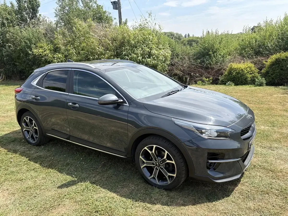 Used Kia XCeed 140 HP (102 kW) 2020 Grey SUV