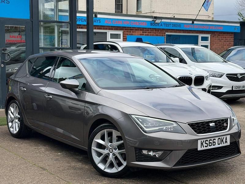 Used Seat Leon FR 184 HP (135 kW) 2016 Grey Hatchback