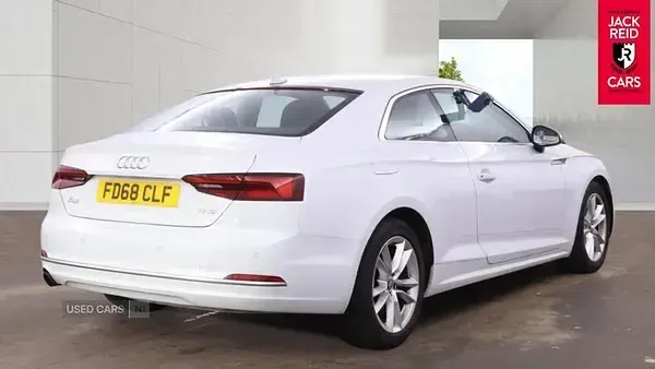 Usado Audi A5 Sport 150 HP (110 kW) 2018 Branco Coupé