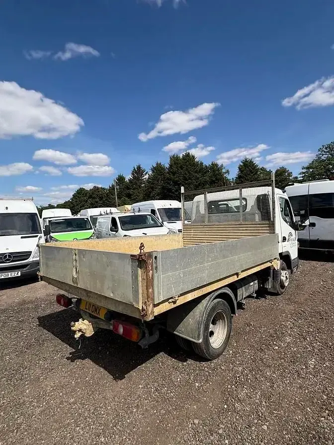 Used Mitsubishi Canter 2013 White Cabriolet