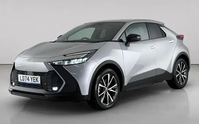 Used Toyota C-HR Design 223 HP (164 kW) 2026 SUV