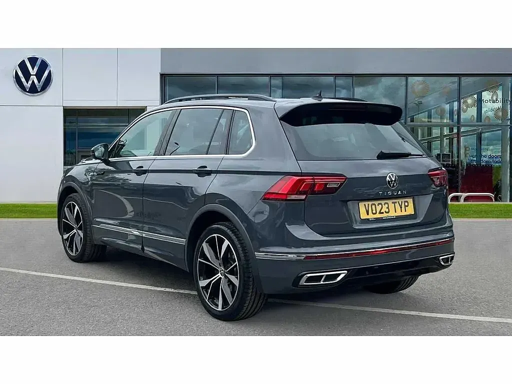 Used VW Tiguan R-line 150 HP (110 kW) 2023 Grey SUV