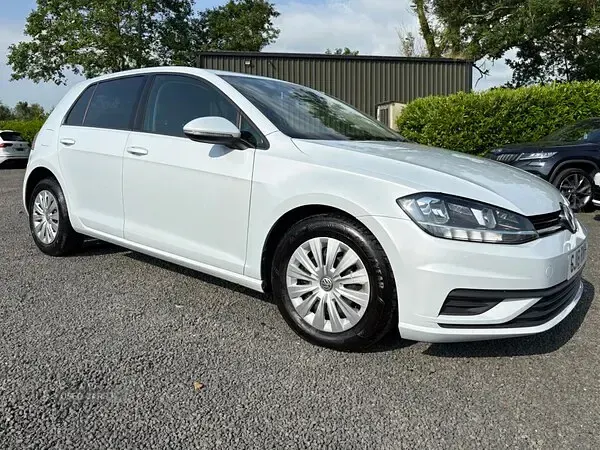 Used VW Golf VII S 115 HP (84 kW) 2018 Silver Hatchback