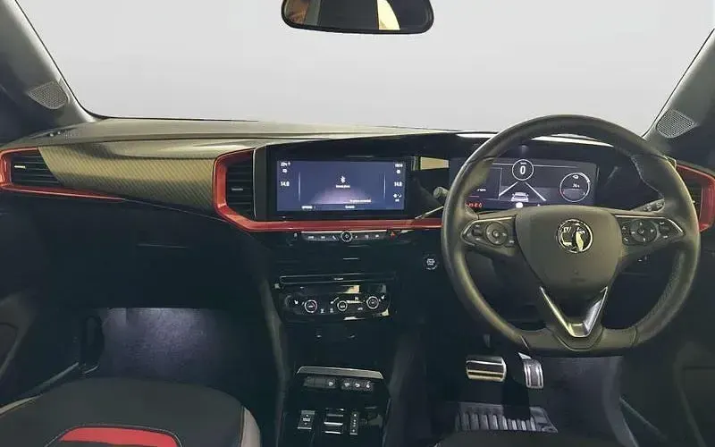 Usado Vauxhall Mokka 100 kW (136 HP) 2025 SUV