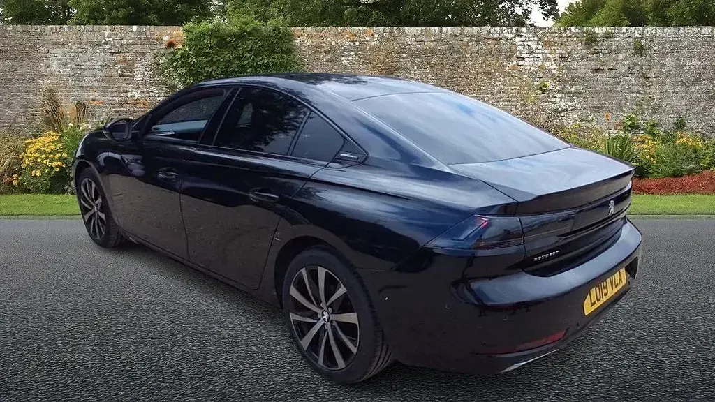 Used Peugeot 508 GT-line 130 HP (95 kW) 2019 Black Hatchback