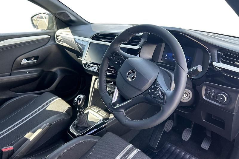 Nouă Vauxhall Corsa S 100 CP (73 kW) 2026 Gri Hatchback