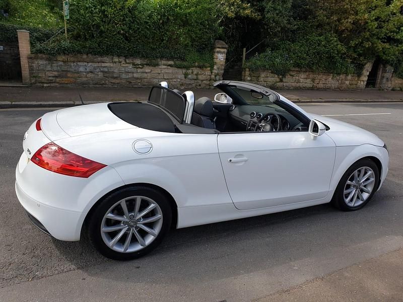 Używany Audi TT Sport 160 KM (117 kW) 2013 Biały Coupe
