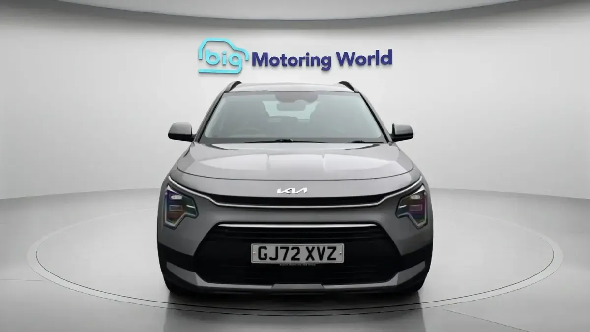 Used Kia Niro 141 HP (103 kW) 2022 Grey SUV