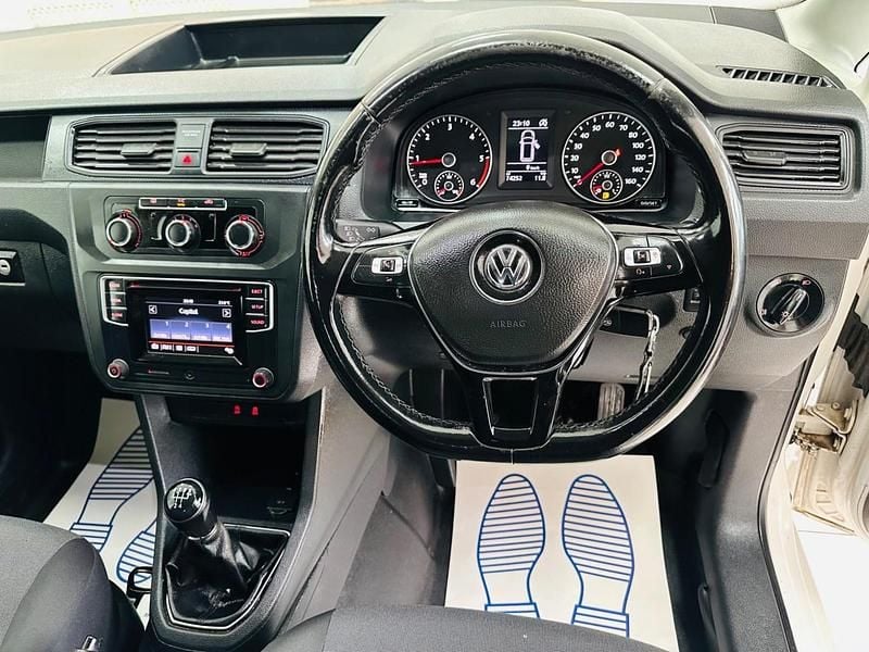 Used VW Caddy Startline 122 HP (89 kW) 2020 White MPV