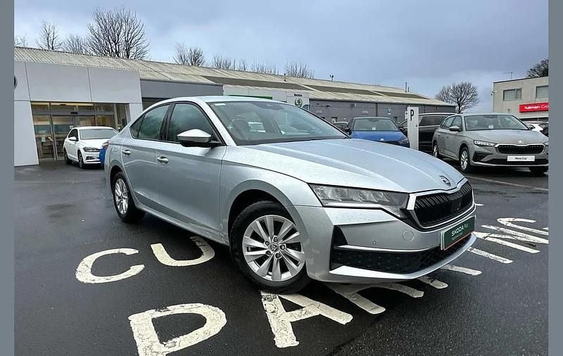 Used Skoda Octavia SE Technology 113 HP (83 kW) 2024 Brilliant silver metallic Hatchback