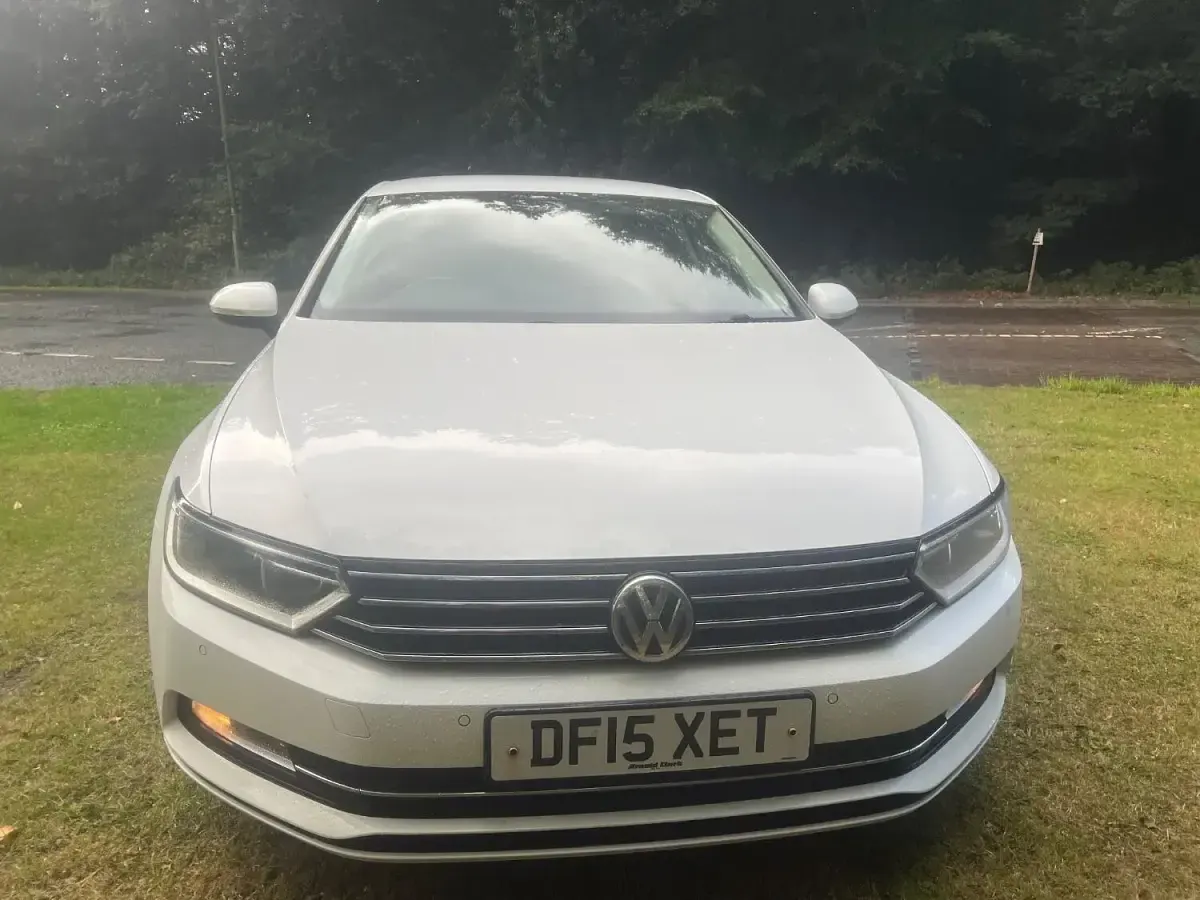 Used VW Passat Business 150 HP (110 kW) 2015 White Sedan