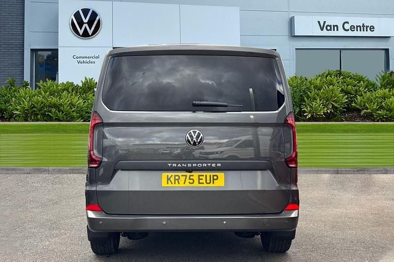 New VW Transporter Pro 170 HP (125 kW) 2025 Grey Van