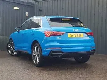 Used Audi Q3 Advanced 190 HP (139 kW) 2019 Blue SUV