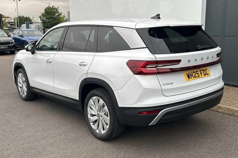 Used Skoda Kodiaq SE L 147 HP (108 kW) 2025 Moon white metallic SUV