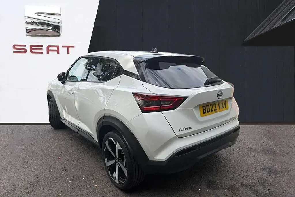 Used Nissan Juke Tekna 112 HP (82 kW) 2022 White SUV