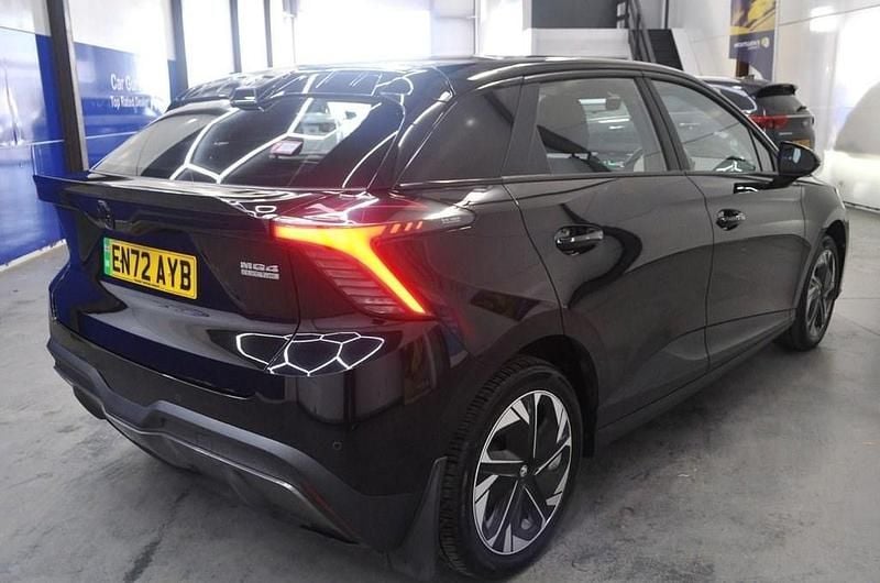 Used MG MG4 EV SE 2022 Black Hatchback