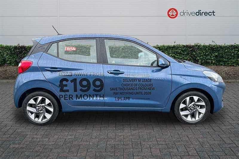 Used Hyundai i10 Advanced 63 HP (46 kW) 2025 Pearl  vibrant blue Hatchback