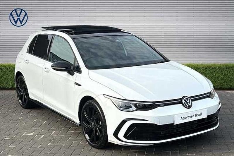 Used VW Golf VIII Black Edition 190 HP (139 kW) 2024 White Hatchback