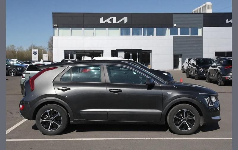 Used Kia Niro 127 HP (93 kW) 2025 Grey SUV