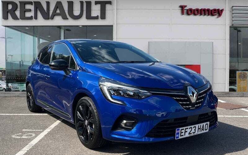 Blue Used 2022 Renault Clio V Techno Hatchback | £16,390 (Fair price) - Image 1/4