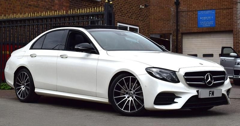 White Used 2020 Mercedes E220 AMG line Sedan | £27,450 (Expensive) - Image 1/3