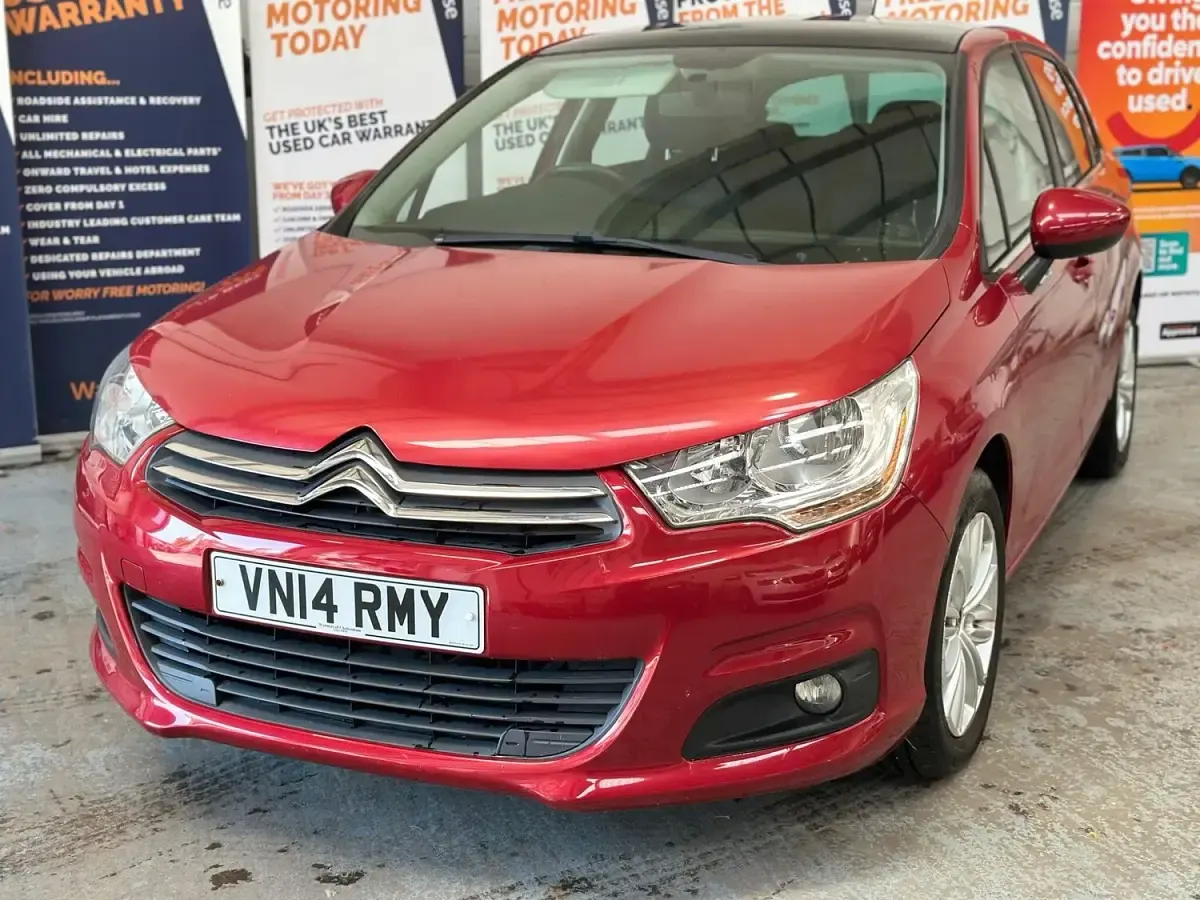 Used Citroën C4 VTR Sport 2014 Red Hatchback