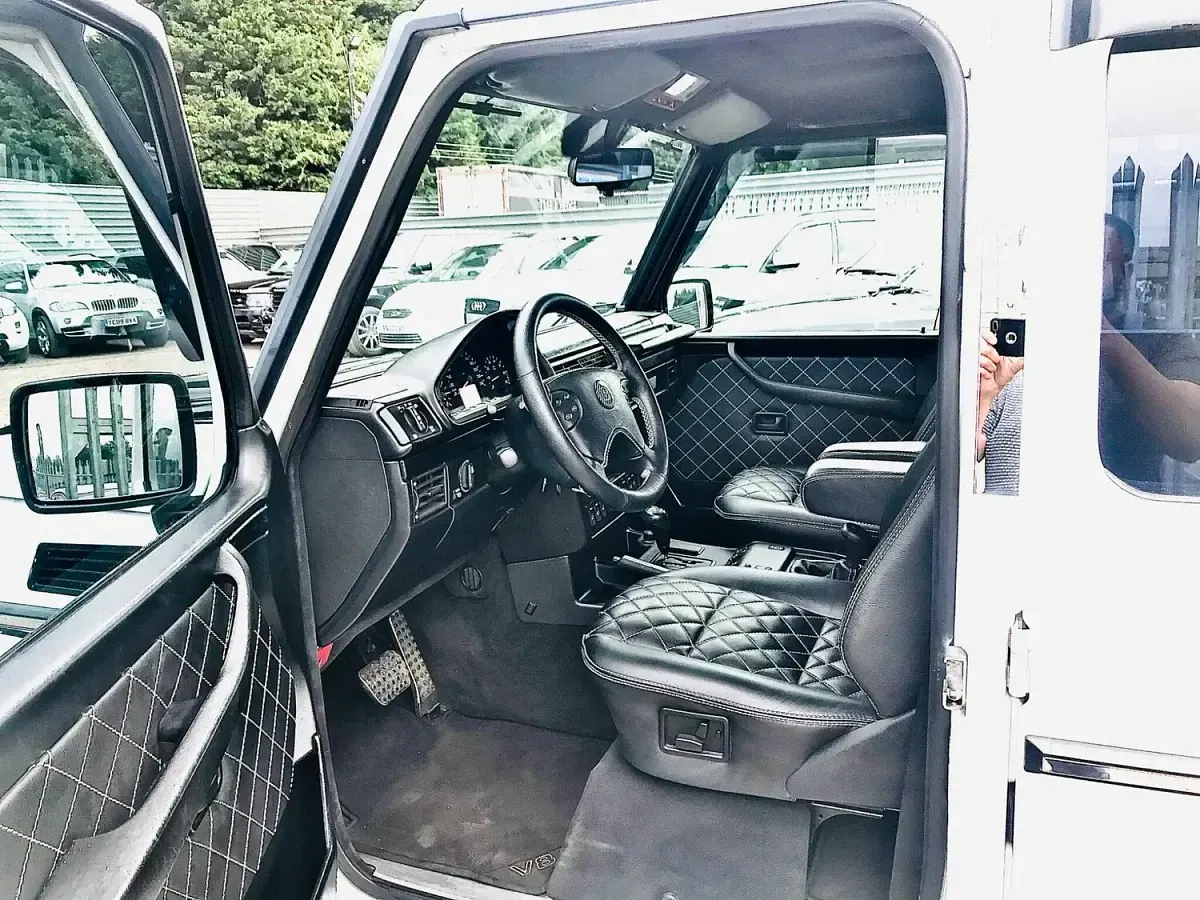 Used Mercedes G500 Edition 2014 White SUV