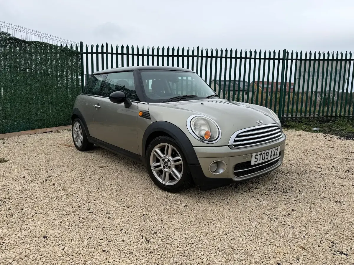 Used Mini Cooper D Hatch 2009 Silver Hatchback