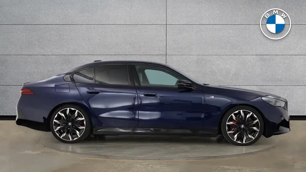 Used BMW i5 Comfort Edition 436 kW (593 HP) 2025 Blue