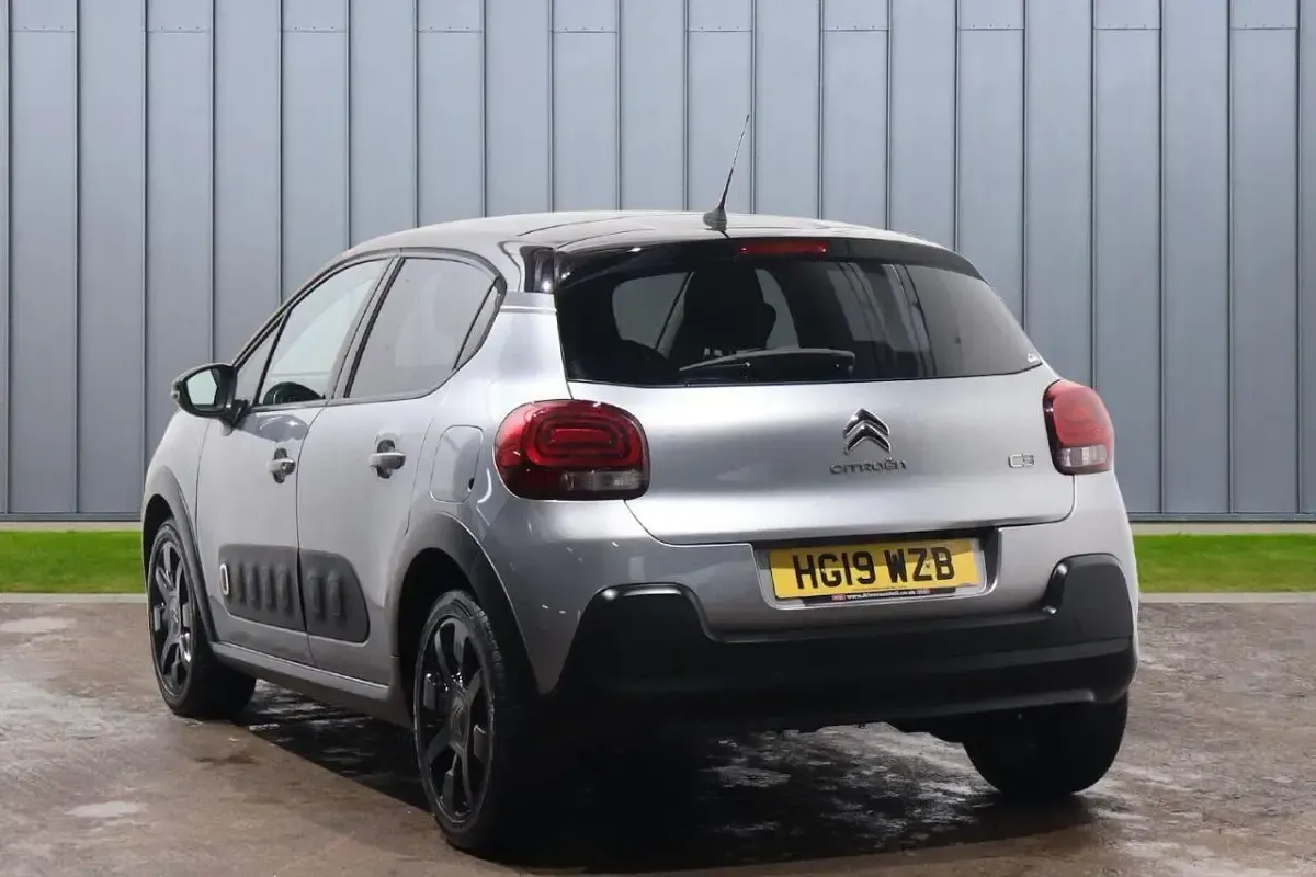 Used Citroën C3 Flair 108 HP (79 kW) 2019 Grey Hatchback