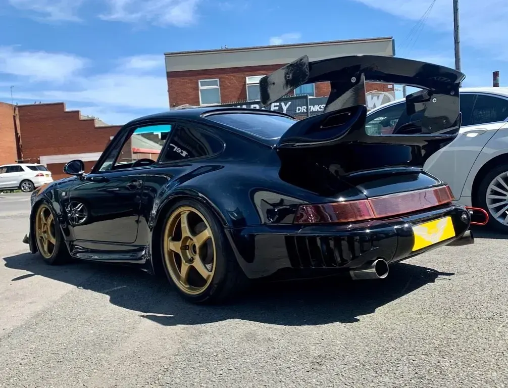 Used Porsche 993 500 HP (367 kW) 1994 Gloss black Coupe