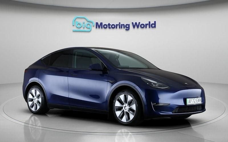 Used 2025 Tesla Model Y Long Range AWD SUV | £22,100 (Super price) - Image 1/4