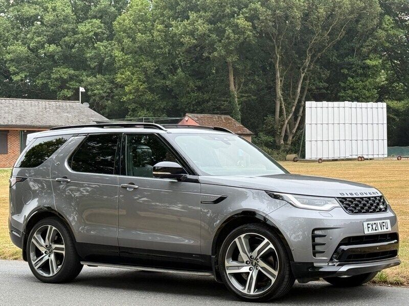 Grey Used 2021 Land Rover Discovery 5 HSE Dynamic SUV | £34,995 - Image 1/4