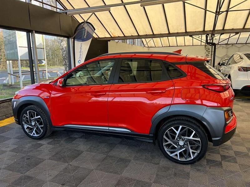 Used Hyundai Kona Premium SE 177 HP (130 kW) 2020 Orange SUV