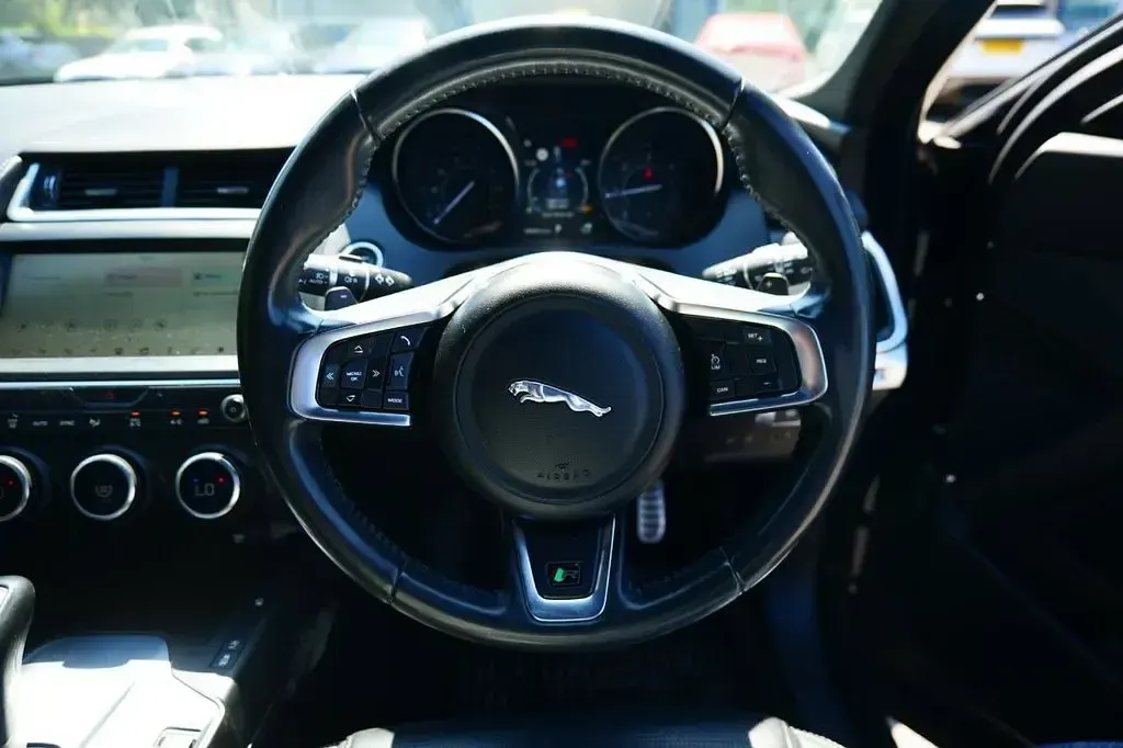 Used Jaguar E-Pace R-Dynamic 240 HP (176 kW) 2019 Grey SUV