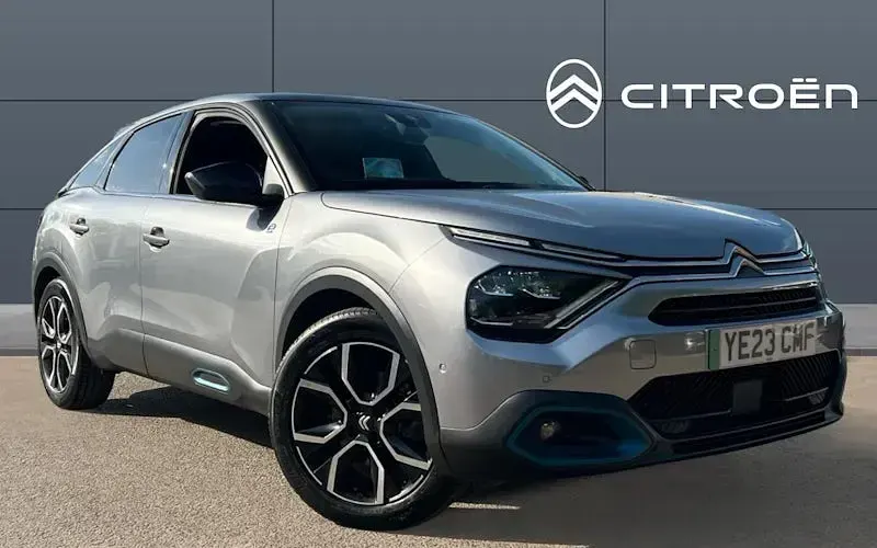 Usado Citroën e-C4 Shine 100 kW (136 CV) 2023 Utilitario