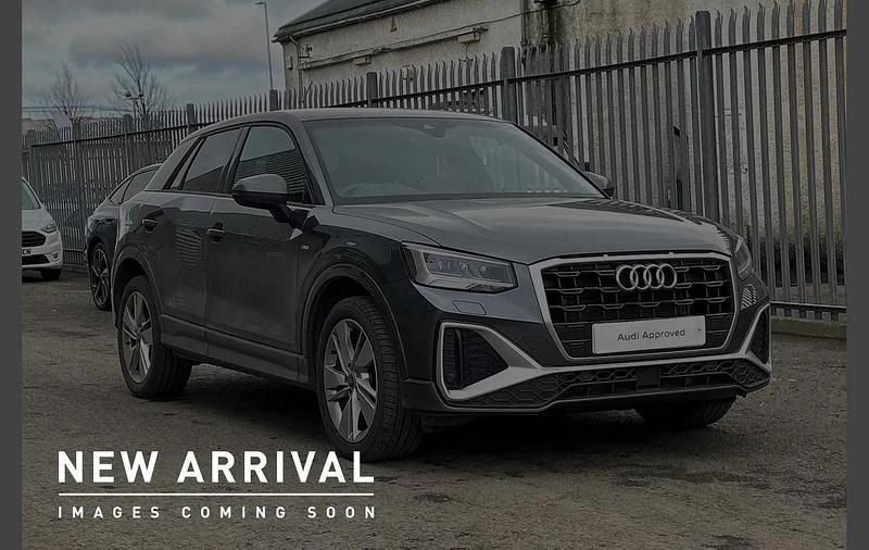Used Audi Q2 S-Line 147 HP (108 kW) 2025 Grey SUV