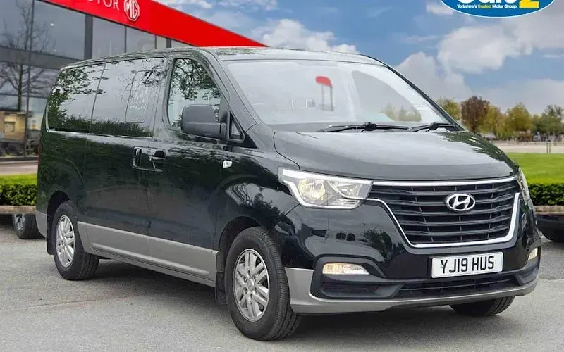 Usado Hyundai I800 SE 170 HP (125 kW) 2019 Monovolume