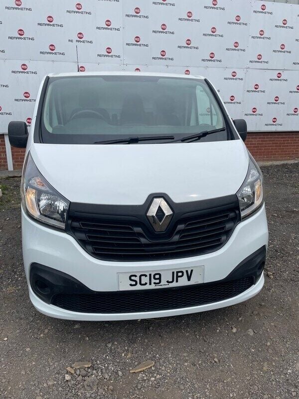 Used Renault Trafic Business 2019 White MPV