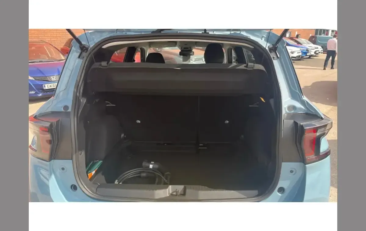 Usado Citroën e-C3 Aircross 83 kW (113 CV) 2025 Azul SUV